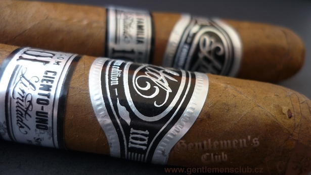 Room 101 LTD Conjura Petit Corona