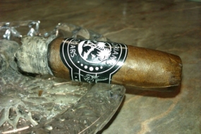 Adrians Maduro Torpedo