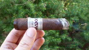 Alec Bradley Maxx The Fix