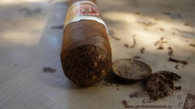 Arturo Fuente Rosado Sun Grown Magnum R52