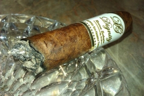 Dignity White Gold Torpedo