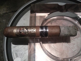 Gurkha Beauty XO 