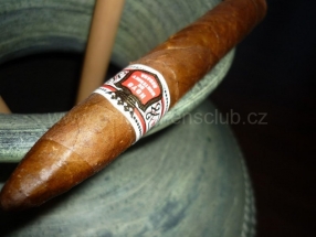Hoyo de Monterrey - Piramides