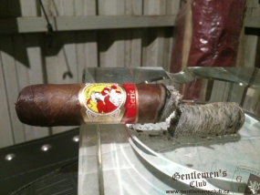 La Gloria Cubana Serie R Natural No.5