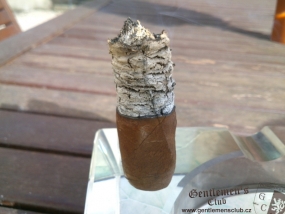 La Reloba Habano robusto