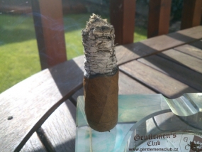 La Reloba Sumatra robusto