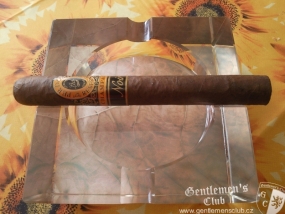 Perdomo Reserve Champagne Noir Churchill