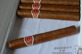 Romeo y Julieta Mille Fleurs