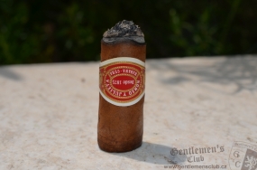 Romeo y Julieta Mille Fleurs
