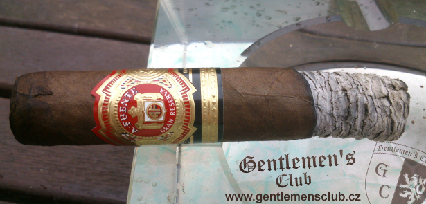 Doutníky Arturo Fuente Sungrown Chateau Fuente Rothschild