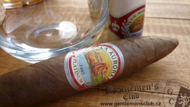 La Aurora Preferidos 1903 Platinum