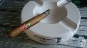 Arturo Fuente King T Natural7