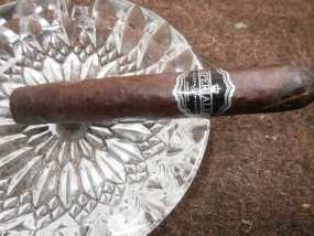 Leon Jimenes Imperiales Maduro Robusto
