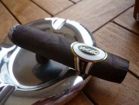 Onyx Reserve Mini Belicoso