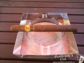 Padilla Habano Churchill