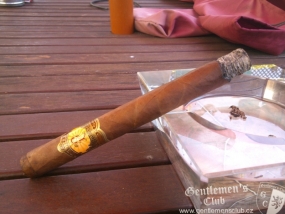 Padilla Habano Churchill