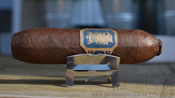 Flying Pig UnderCrown