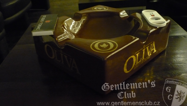 Oliva Cigar Lounge - Cigarrenmagazin